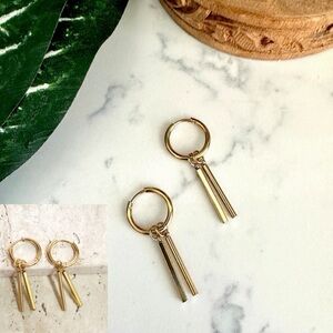 2/$30🌵 Gold Huggie Hoop Earrings Bar Drop 90’s Vibe Simple Dangle Boho NEW